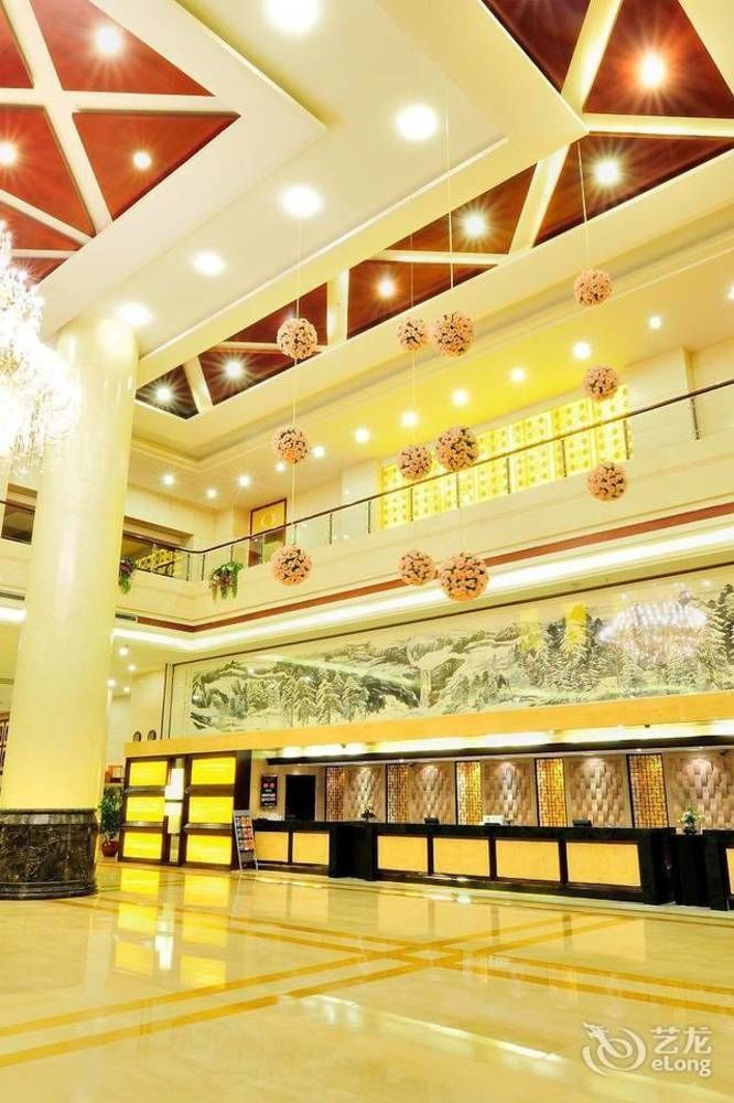 Changchun Huatian Hotel Exterior foto
